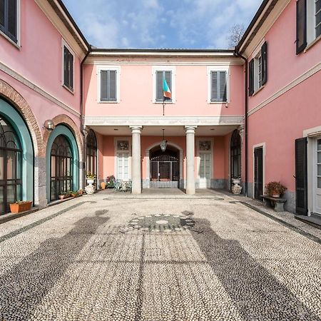 Villa Pellegrini Sormani Albese Con Cassano エクステリア 写真