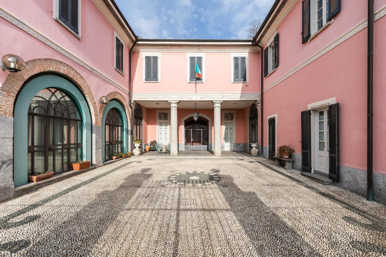 Villa Pellegrini Sormani Albese Con Cassano エクステリア 写真